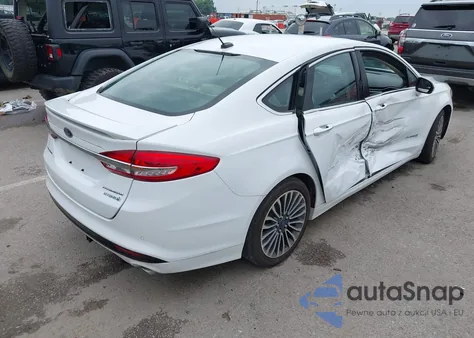 2017 Ford Fusion Hybrid Titanium из США, поврежденный, VIN 3FA6P0RU1HR233107